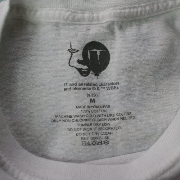 Pennywise Clown IT Graphic T-shirt Size M - Picture 7 of 8